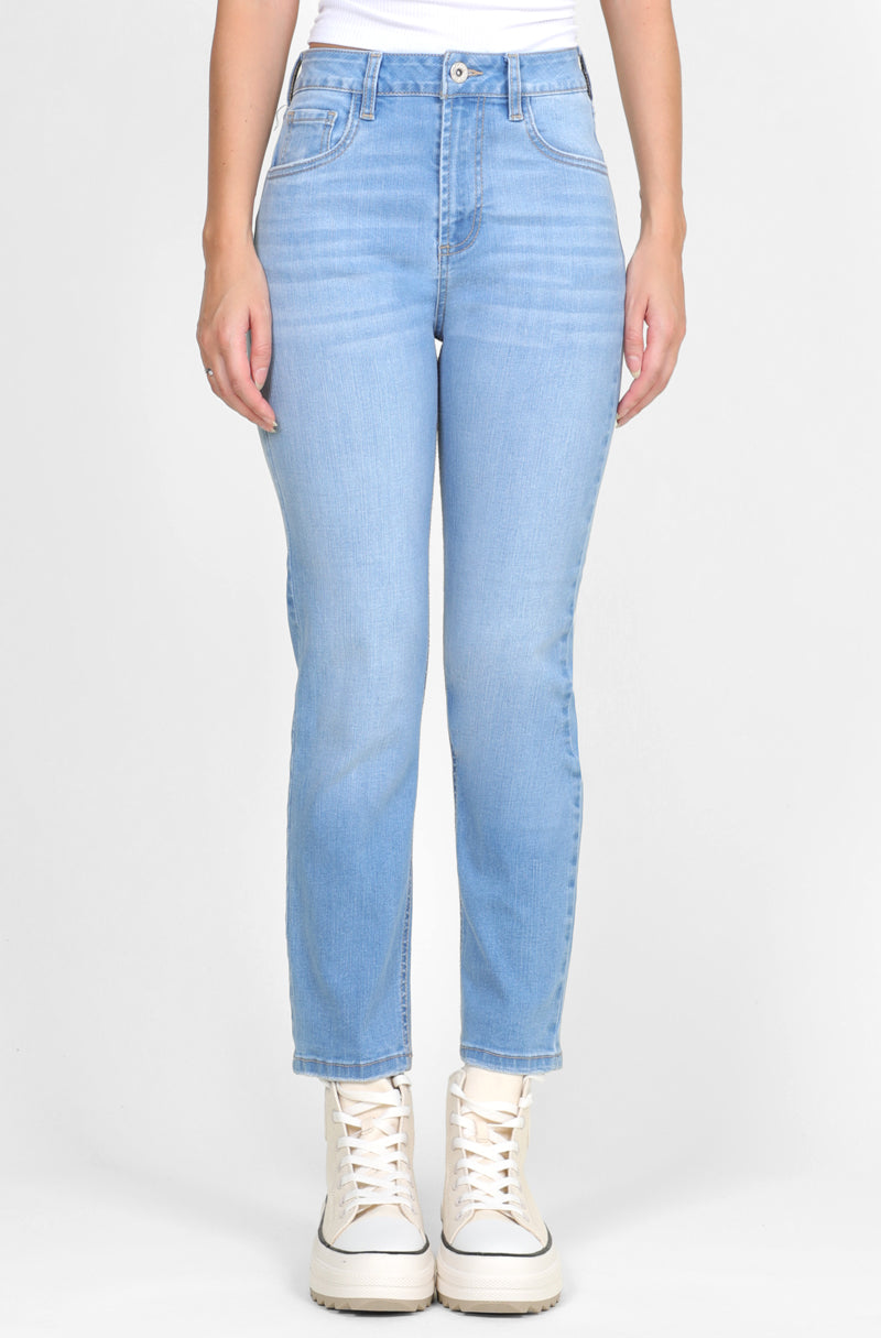 210  Jeans Mom Ankle Cintura Alta